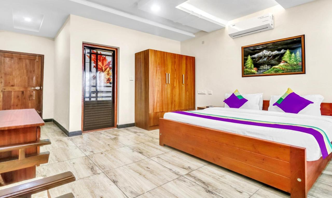 Treebo Tryst Jathika Resorts โคชิโคด ภายนอก รูปภาพ