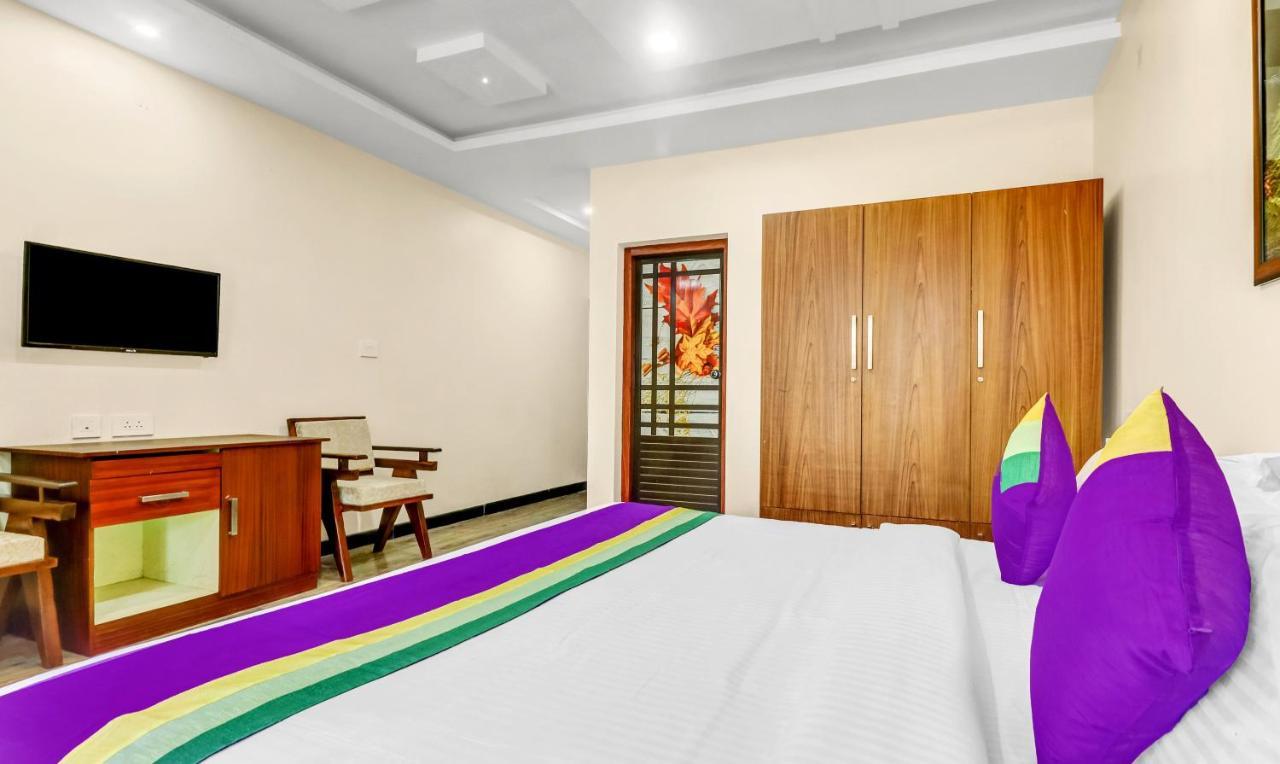 Treebo Tryst Jathika Resorts โคชิโคด ภายนอก รูปภาพ